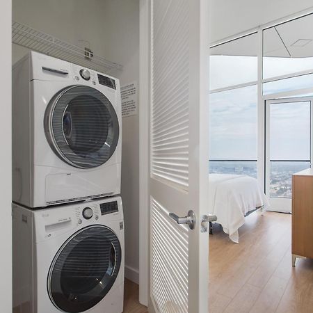 Luxury Penthouse With Stunning Views Hotell Los Angeles Exteriör bild